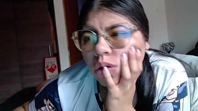 viccky vick online show from 01-06-26, 04:32