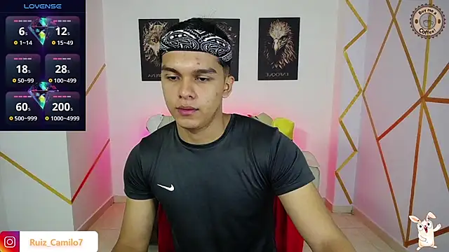 Dwayne Brown online show from 03-11-25, 01:23