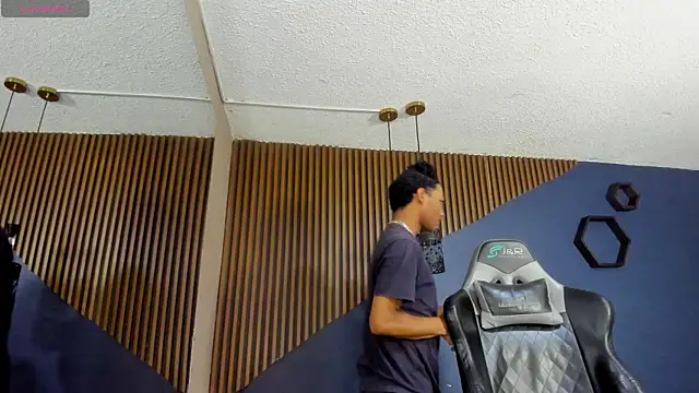 ErickCarmack online show from 03-15-25, 04:02