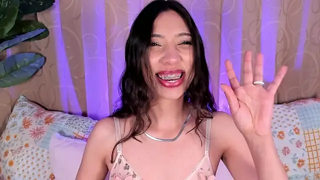Snapshot of Miss_veronicaa2 chatting on 06-22-26, 01:19 Miss veronicaa2 online show from 06-22-26, 01:19