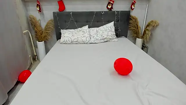 Jenny Jimmy online show from 02-13-26, 01:12