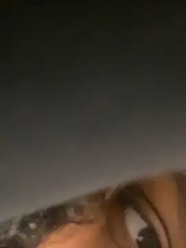 Snapshot of DaniJohnson chatting on 02-12-25, 10:04 DaniJohnson online show from 02-12-25, 10:04