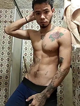 Snapshot of Niick01_ chatting on 02-22-25, 12:19 Niick01 online show from 02-22-25, 12:19