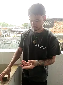 Snapshot of Niick01_ chatting on 10-30-25, 04:08 Niick01 online show from 10-30-25, 04:08