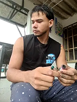 Snapshot of Niick01_ chatting on 01-09-26, 07:37 Niick01 online show from 01-09-26, 07:37