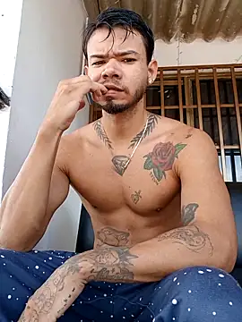 Snapshot of Niick01_ chatting on 02-05-26, 06:34 Niick01 online show from 02-05-26, 06:34