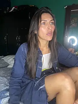 Snapshot of Sofiadelacruz chatting on 09-25-25, 05:38 Sofiadelacruz online show from 09-25-25, 05:38