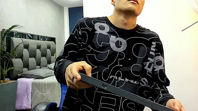 roan birkin online show from 10-02-25, 07:32