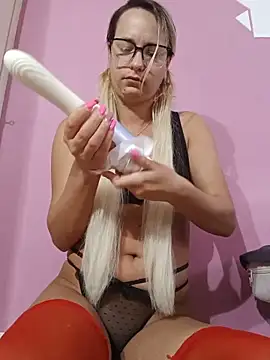 Mia RainX online show from 06-17-26, 04:15