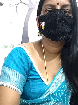 Snapshot of Tamil_Meera12 chatting on 04-29-26, 05:30 Tamil Meera12 online show from 04-29-26, 05:30