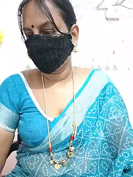 Snapshot of Tamil_Meera12 chatting on 05-29-26, 05:27 Tamil Meera12 online show from 05-29-26, 05:27