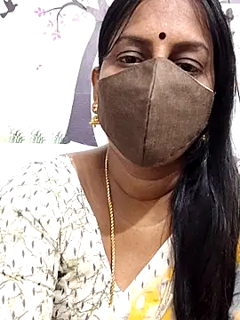 Snapshot of Tamil_Meera12 chatting on 06-09-26, 05:24 Tamil Meera12 online show from 06-09-26, 05:24