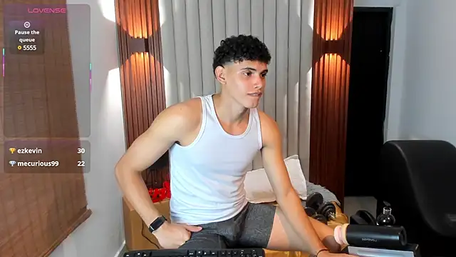 Snapshot of Justin_mack chatting on 02-18-25, 06:04 Justin mack online show from 02-18-25, 06:04