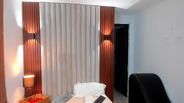 Snapshot of Justin_mack chatting on 02-27-25, 03:26 Justin mack online show from 02-27-25, 03:26