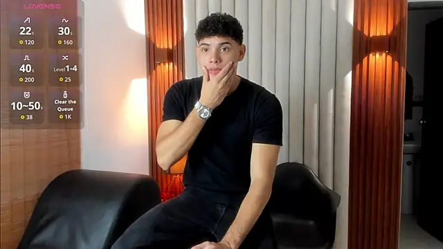 Snapshot of Justin_mack chatting on 10-03-25, 11:29 Justin mack online show from 10-03-25, 11:29