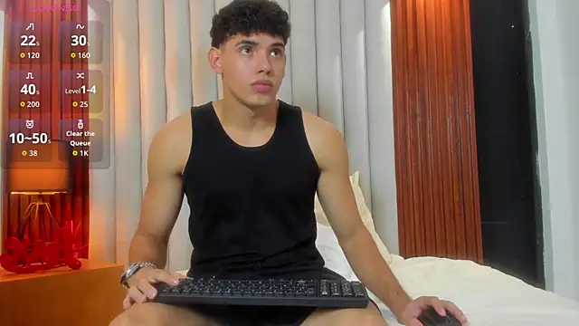 Snapshot of Justin_mack chatting on 10-16-25, 02:18 Justin mack online show from 10-16-25, 02:18