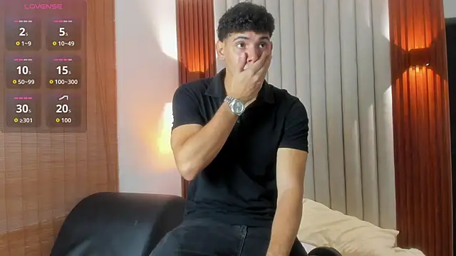 Snapshot of Justin_mack chatting on 10-17-25, 11:13 Justin mack online show from 10-17-25, 11:13