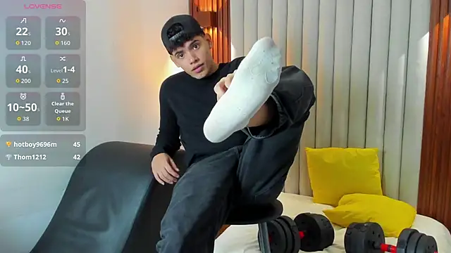 Snapshot of Justin_mack chatting on 10-28-25, 11:58 Justin mack online show from 10-28-25, 11:58