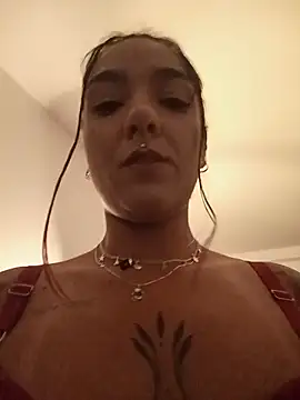 Snapshot of Pantaneirasexy chatting on 06-23-26, 02:31 Pantaneirasexy online show from 06-23-26, 02:31