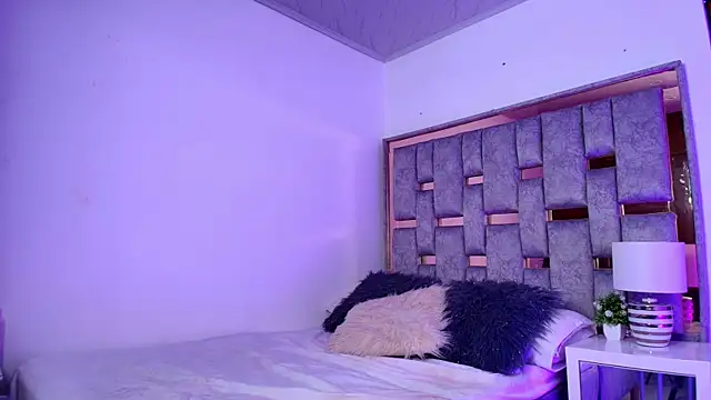 Alexa candy18 online show from 07-19-26, 12:25