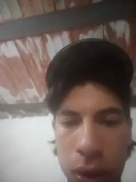 snake on online show from 02-16-25, 02:20