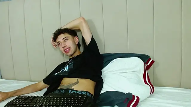 erickblaze wm online show from 02-27-25, 04:09