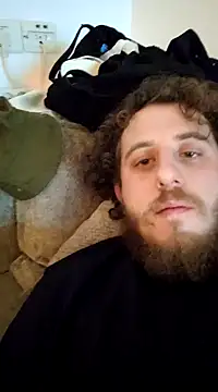 Snapshot of meandhim05 chatting on 02-01-25, 12:29 meandhim05 online show from 02-01-25, 12:29