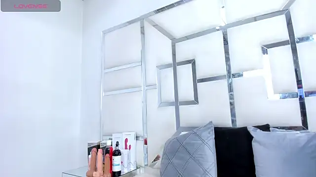 ZoeWan69 online show from 02-28-26, 02:07