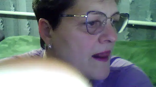 ElzaJewel online show from 10-17-25, 05:26