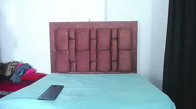 vKatalinacooper online show from 02-08-25, 01:22