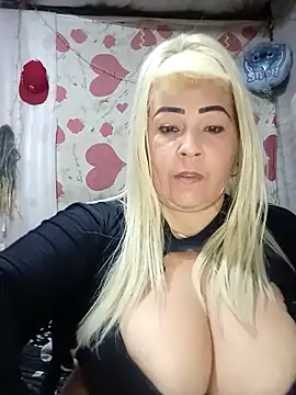 BonniAdams online show from 04-07-26, 03:40