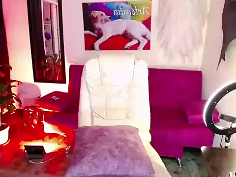 Sofia piink online show from 05-27-26, 12:07