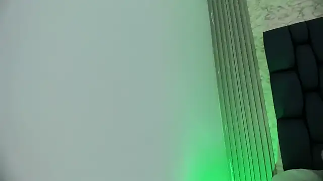 Ashlyaurora online show from 03-24-26, 04:28