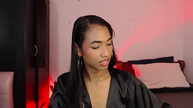 Snapshot of Alissemasiel chatting on 01-12-26, 07:52 Alissemasiel online show from 01-12-26, 07:52