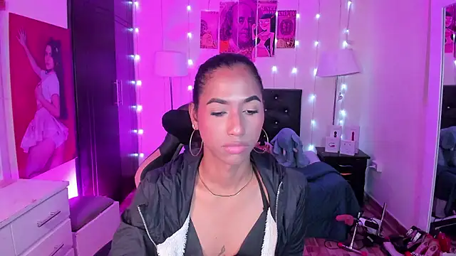 Snapshot of Alissemasiel chatting on 01-31-26, 08:51 Alissemasiel online show from 01-31-26, 08:51