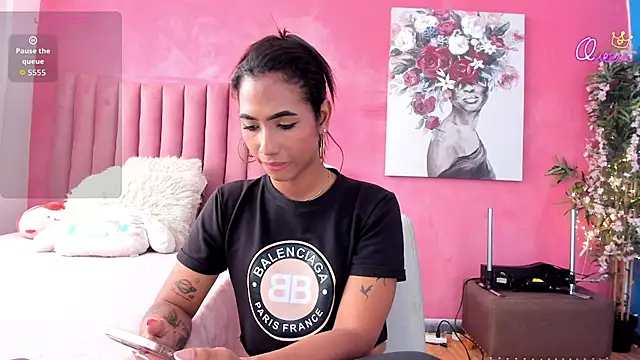 Snapshot of Alissemasiel chatting on 02-17-26, 06:47 Alissemasiel online show from 02-17-26, 06:47