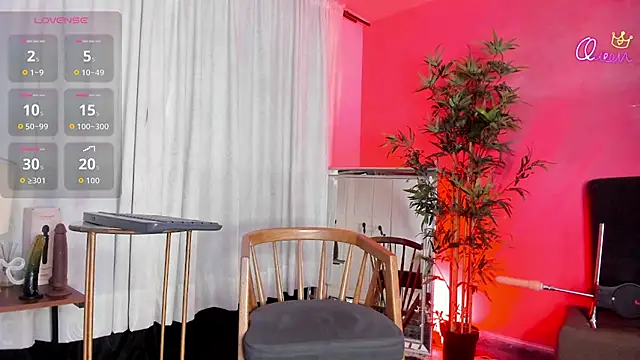 Snapshot of Alissemasiel chatting on 02-24-26, 06:50 Alissemasiel online show from 02-24-26, 06:50