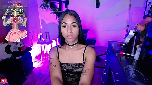 Snapshot of Alissemasiel chatting on 03-10-26, 04:06 Alissemasiel online show from 03-10-26, 04:06