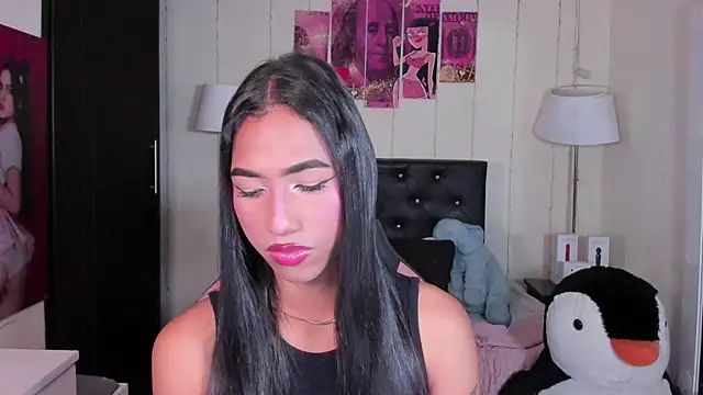 Snapshot of Alissemasiel chatting on 04-11-26, 02:43 Alissemasiel online show from 04-11-26, 02:43