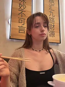 Maria Moonlight online show from 03-03-26, 03:29