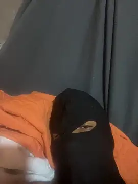 tunenarica22 online show from 04-11-26, 07:45