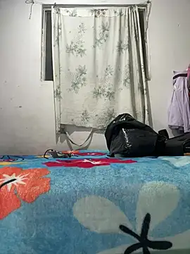 Snapshot of sharonlopez9611 chatting on 07-13-26, 03:09 sharonlopez9611 online show from 07-13-26, 03:09