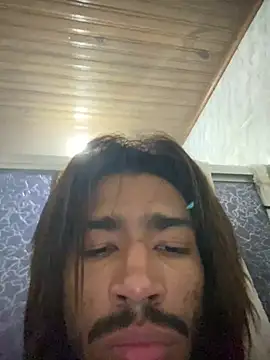 Mineirinho043 online show from 07-12-26, 03:03
