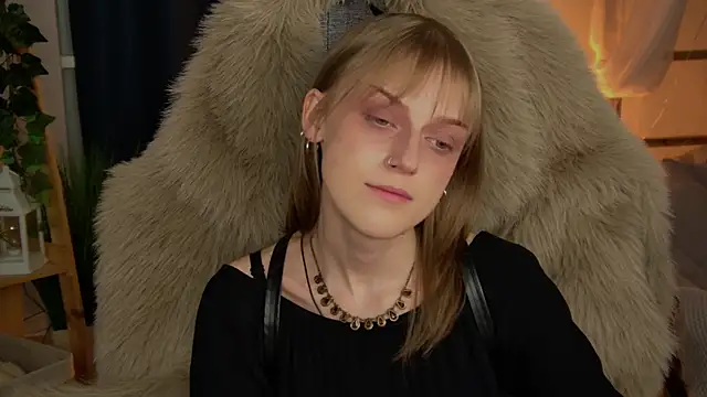 KiraMontoya online show from 04-06-26, 11:38