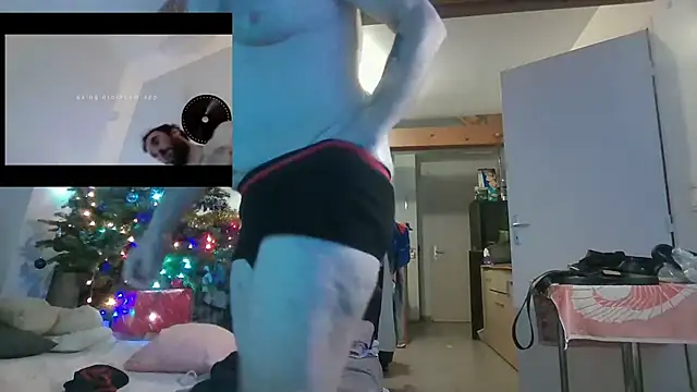 Snapshot of Mastersanges chatting on 12-20-25, 07:10 Mastersanges online show from 12-20-25, 07:10