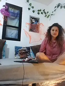 jeans and emma online show from 10-23-25, 01:38