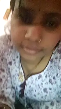 Snapshot of Sonam_21 chatting on 02-19-25, 05:05 Sonam 21 online show from 02-19-25, 05:05