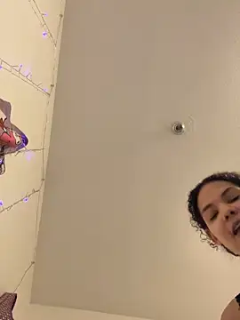 tastylolaaa online show from 10-18-25, 03:31