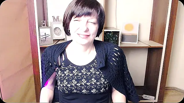  AngeliaFlow  online show from 04-08-26, 08:25