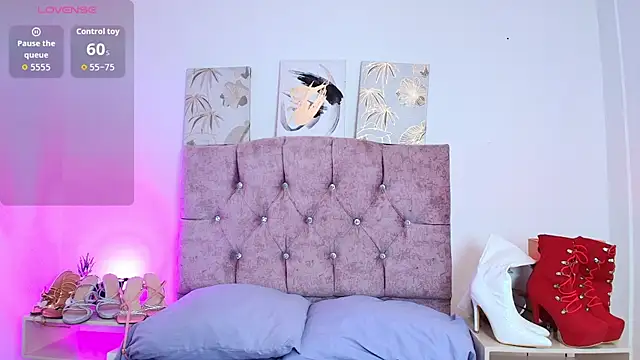 Skye Moore online show from 03-24-26, 07:08